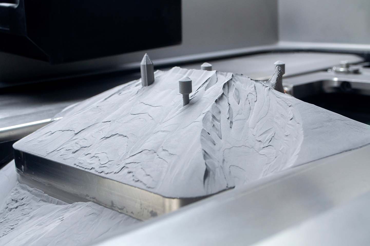 Advantages of using powder-bed metal 3D printing