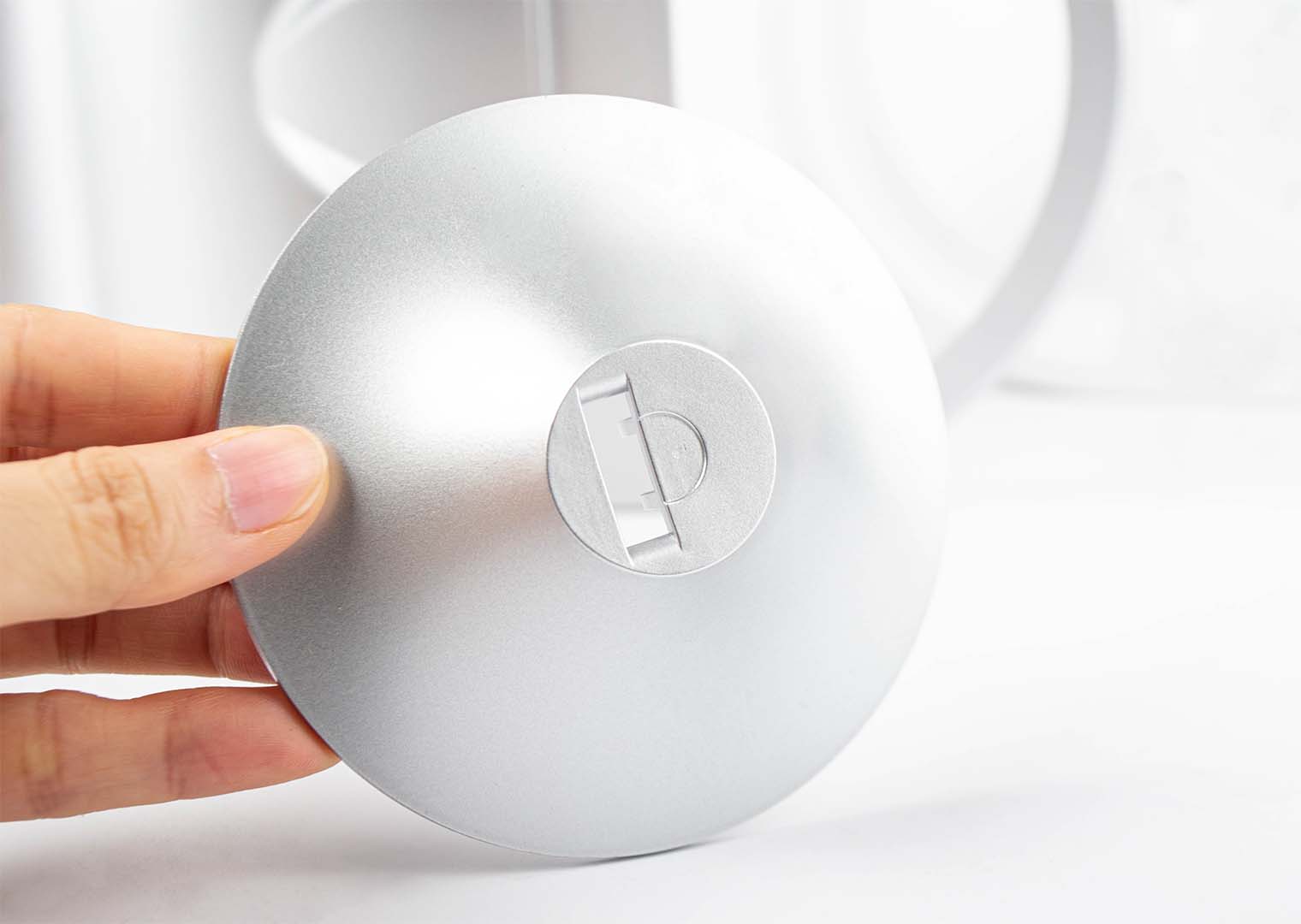 Surface texture and surface finishing options for rapid injection molding