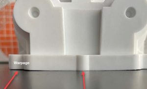 Example of warp defect in injection molding